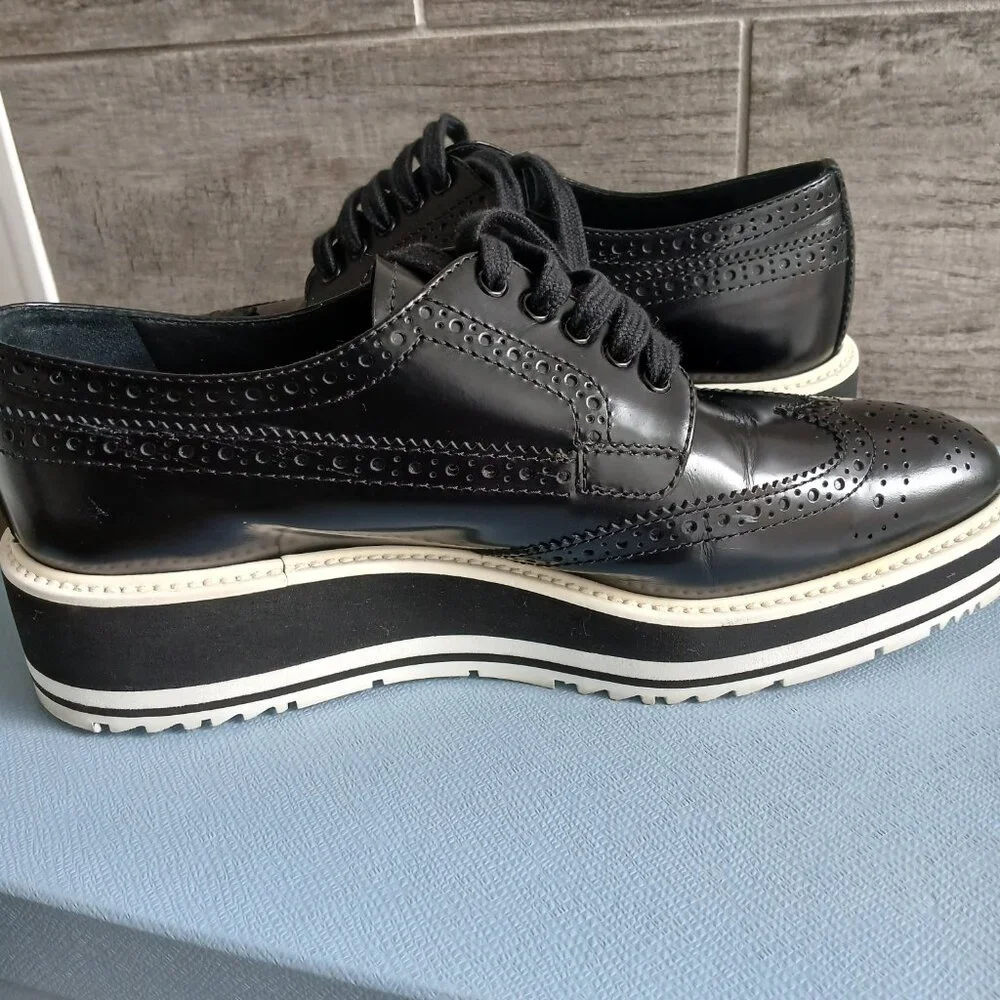 Prada Wingtip Oxford Platform shoes. - Picture 3 of 10